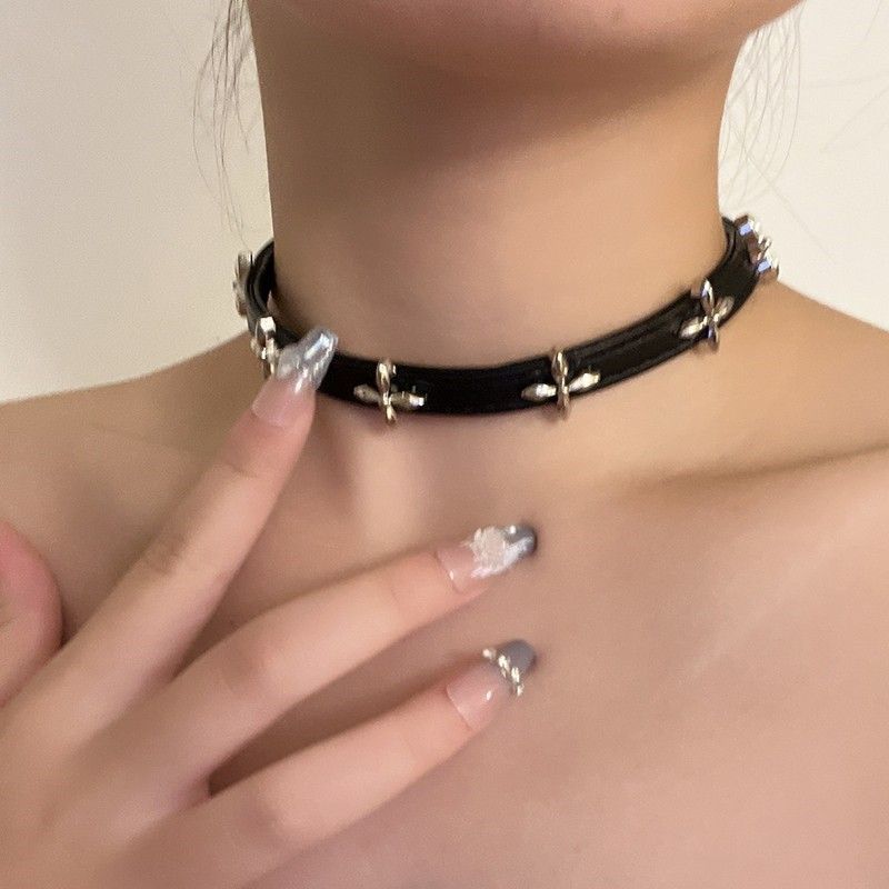 Dark Cross Flower Stand Choker Collar